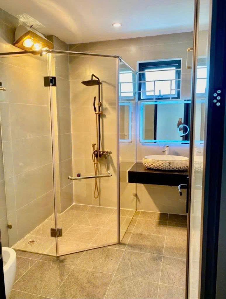 Bán nhà Bồ Đề Long Biên lô góc, thang máy, ô tô vào nhà, 57m² 6 tầng, full nội thất - ảnh 4