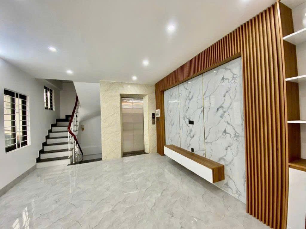 Bán nhà Bồ Đề Long Biên lô góc, thang máy, ô tô vào nhà, 57m² 6 tầng, full nội thất - ảnh 3
