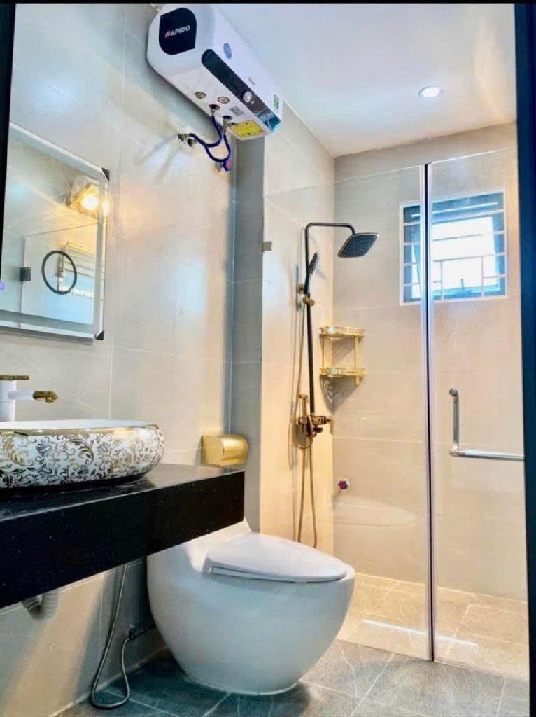 Bán nhà Bồ Đề Long Biên lô góc, thang máy, ô tô vào nhà, 57m² 6 tầng, full nội thất - ảnh 2