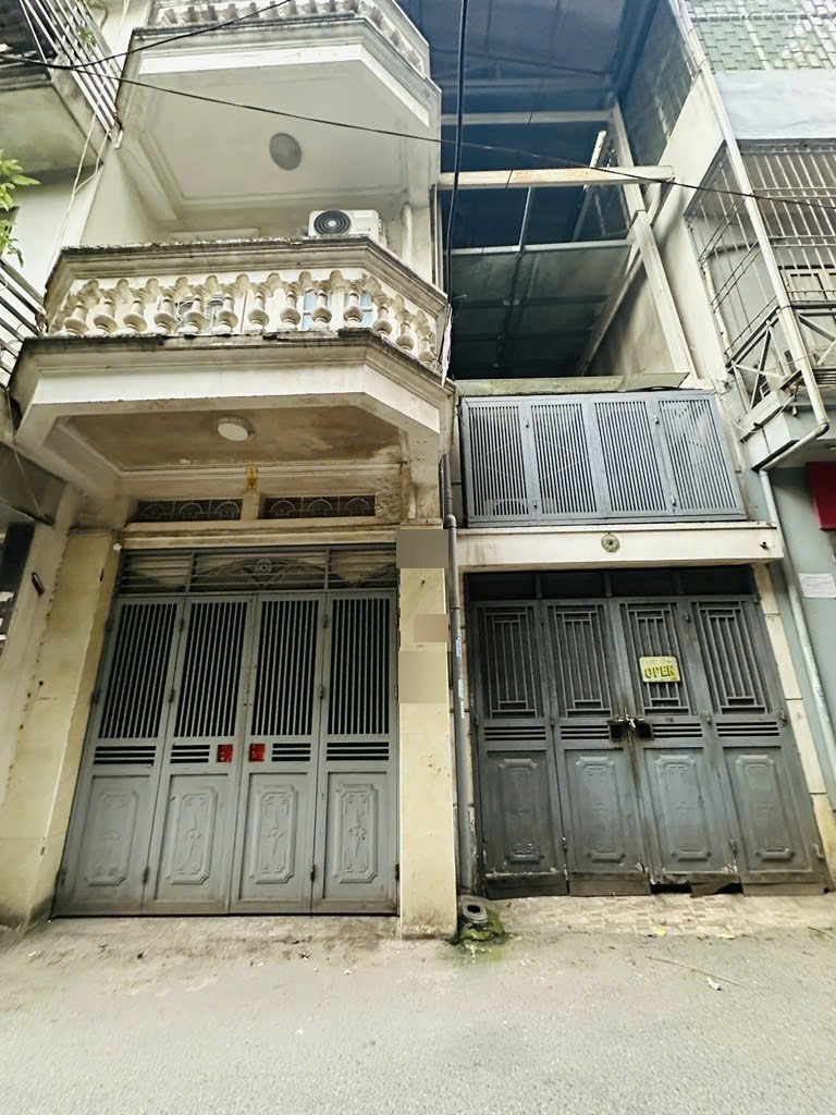 Nhà phố Bồ Đề ngõ ô tô thông, mặt tiền 5,8m, 53m² – bán đất tặng nhà, 30m ra Nguyễn Văn Cừ - ảnh 1